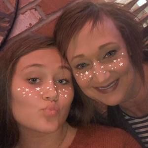 Meet your Posher, Cara